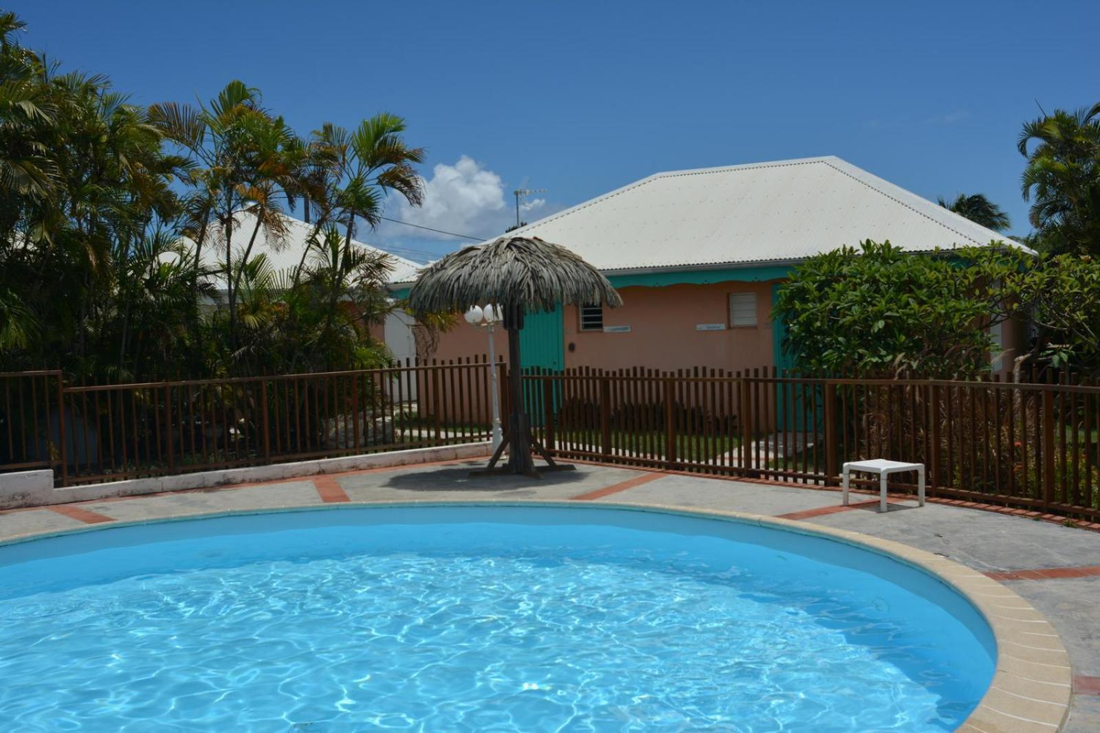 Bungalow La Papaye Bleue Residence Acces Piscine & Plage Saint-Francois  Zewnętrze zdjęcie