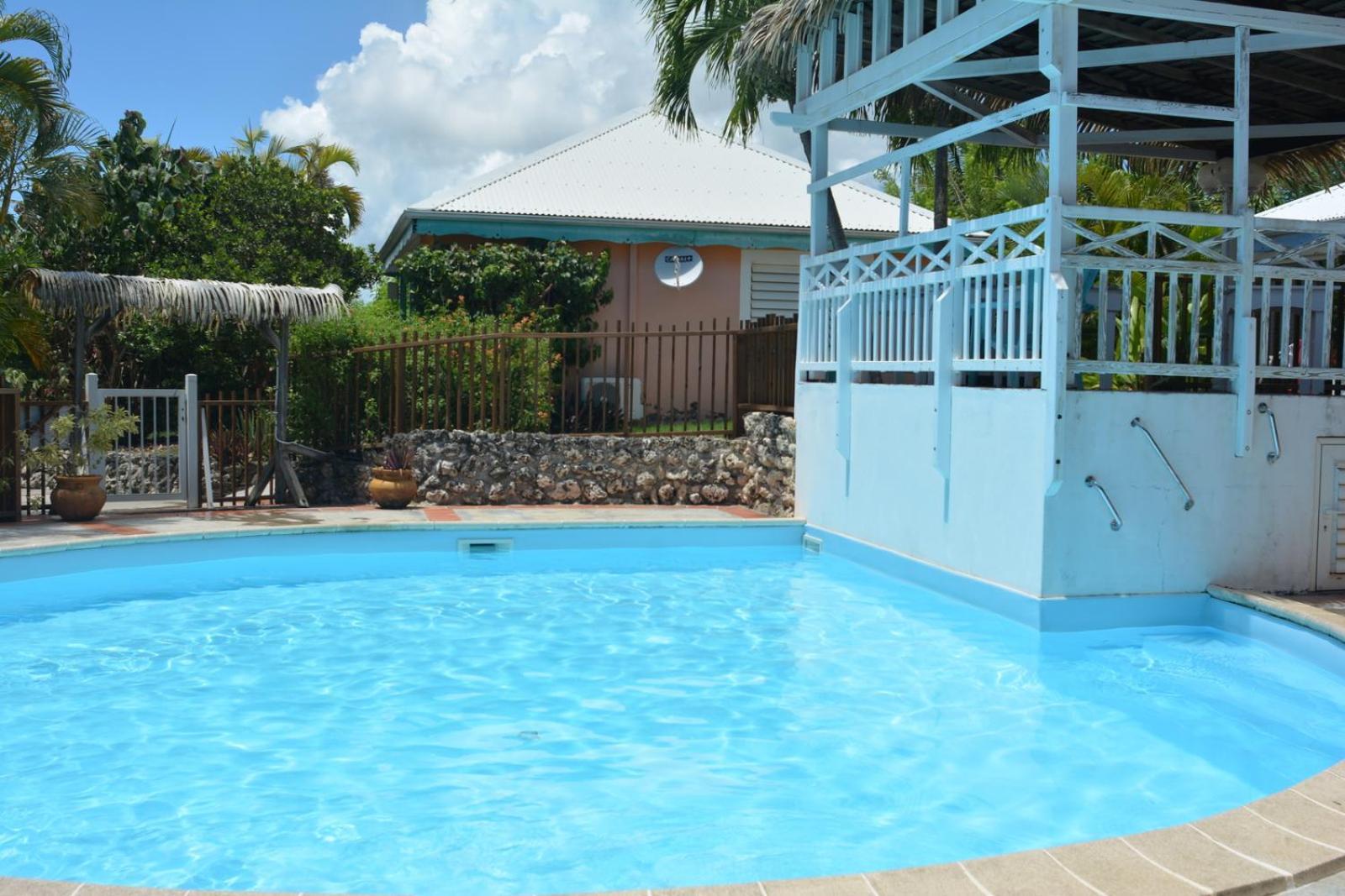 Bungalow La Papaye Bleue Residence Acces Piscine & Plage Saint-Francois  Zewnętrze zdjęcie